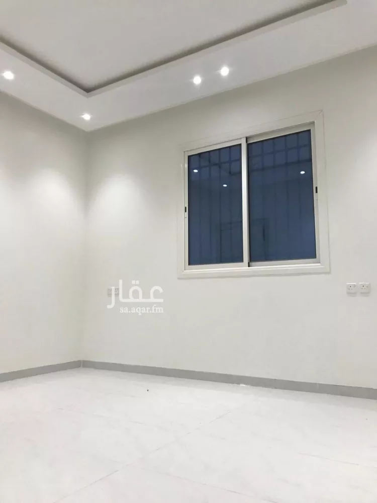 فيلا للبيع في شارع طلال بن جبر, حي النهضة, مدينة الرياض, منطقة الرياض صورة 4
