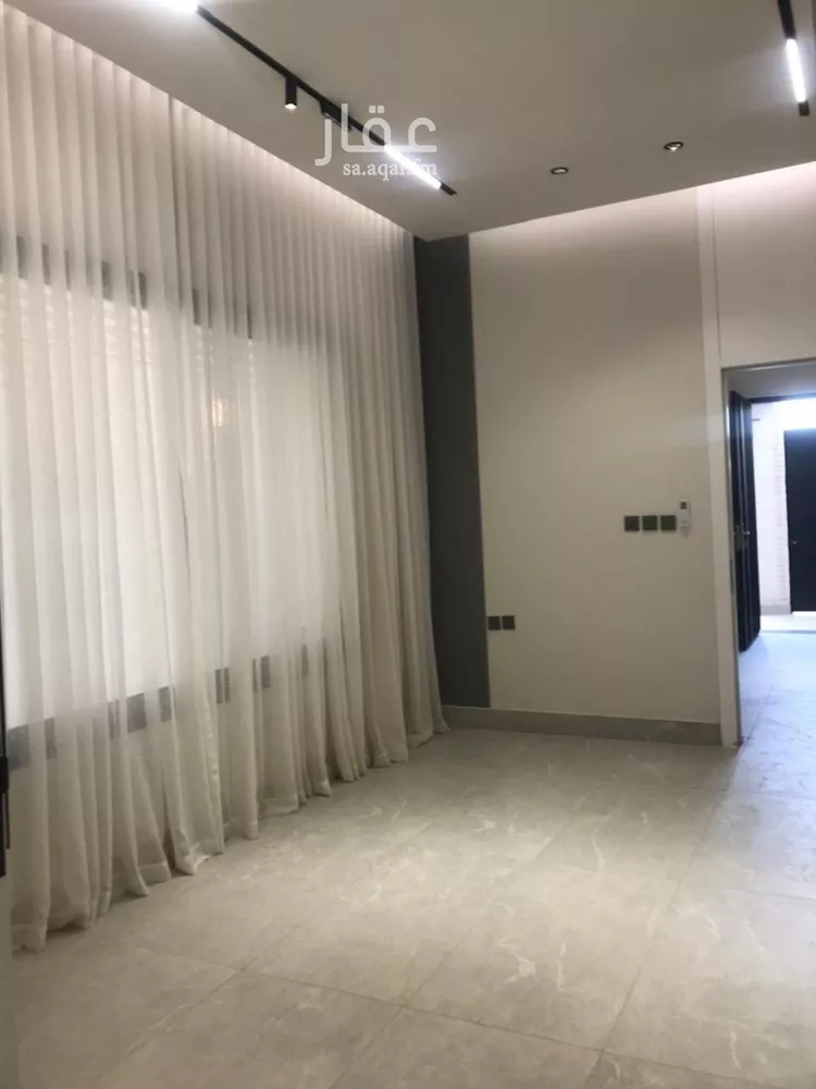 Villa for Sale in Riyadh Al Yarmouk 26