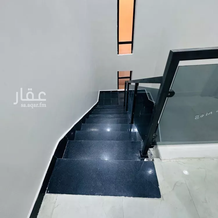 Floor for Sale in Riyadh Tuwaiq 7