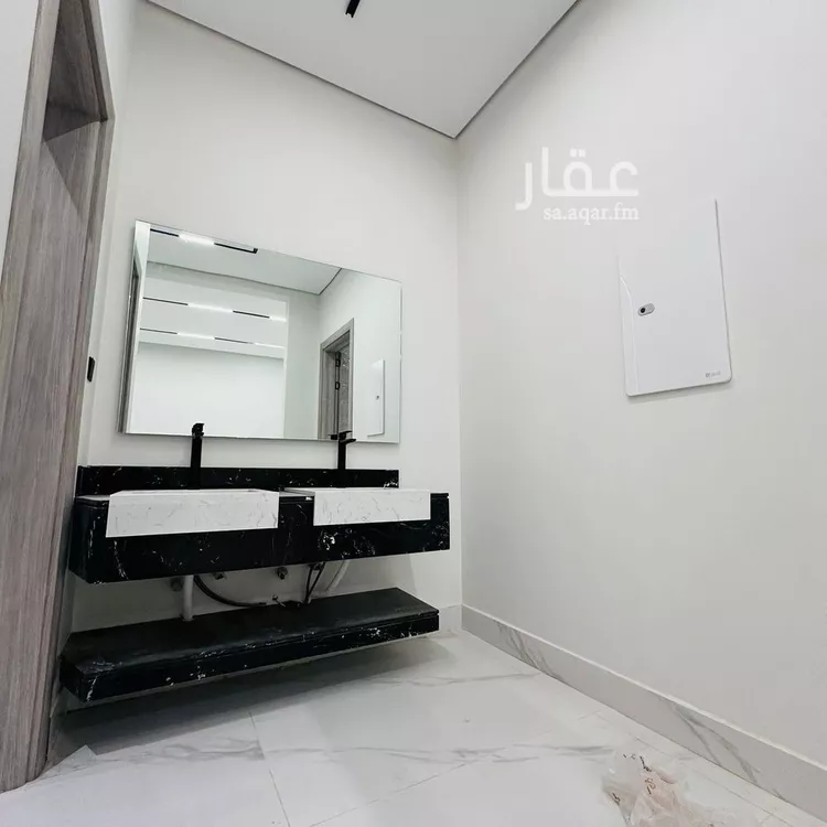 فيلا للبيع في شارع القاسم بن يوسف السبتي, حي العوالي, مدينة الرياض, منطقة الرياض 13