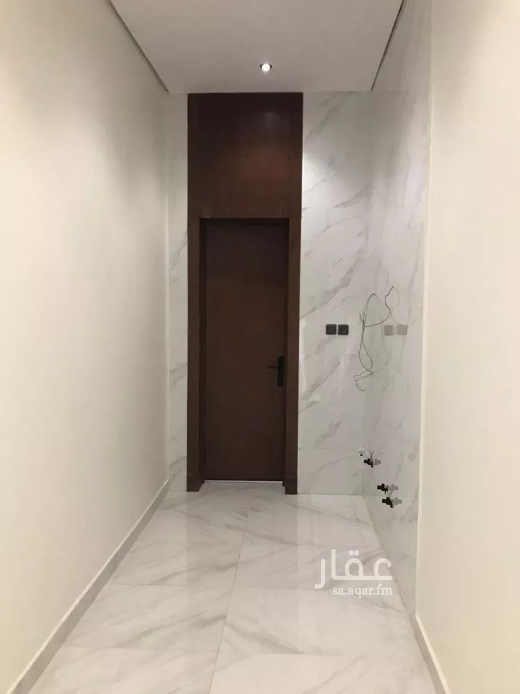 فيلا للبيع في شارع أبي الفتوح الهمذاني, حي الخليج, مدينة الرياض, منطقة الرياض 11