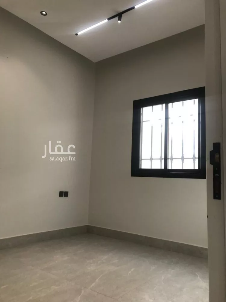 Villa for Sale in Riyadh Al Yarmouk 29
