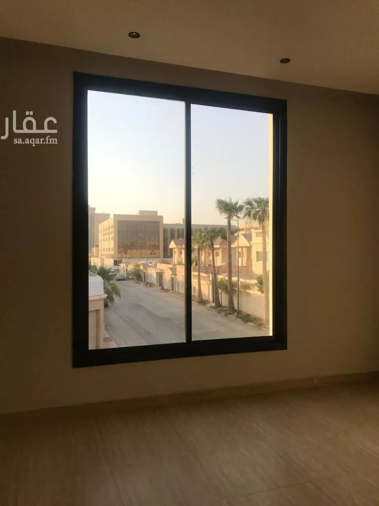 Floor for Sale in Riyadh King Faisal 6