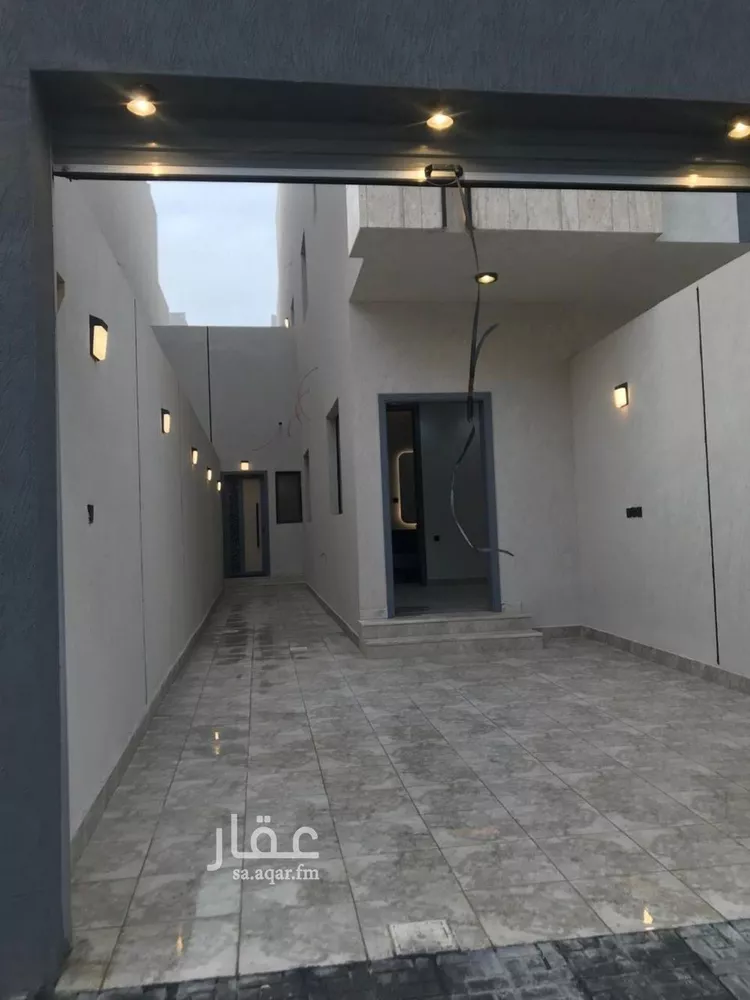 دور للبيع في شارع أحمد بن محمد الشغري, حي طويق, مدينة الرياض, منطقة الرياض 7