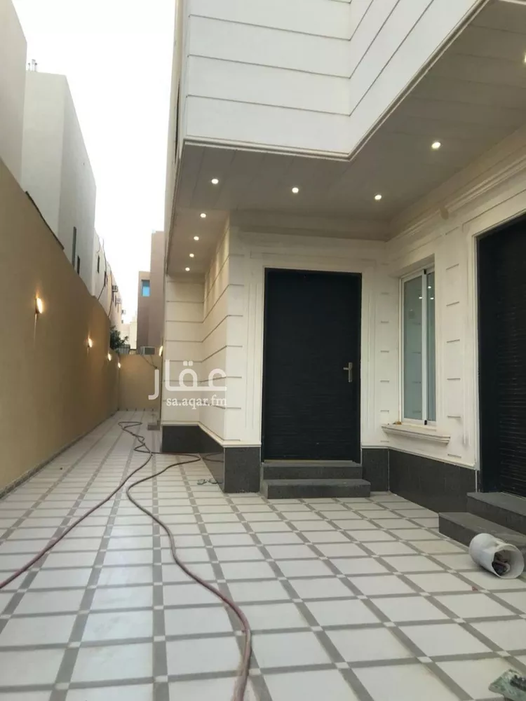 فيلا للبيع في شارع طلال بن جبر, حي النهضة, مدينة الرياض, منطقة الرياض 9