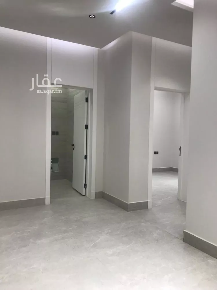 Villa for Sale in Riyadh Al Yarmouk 22