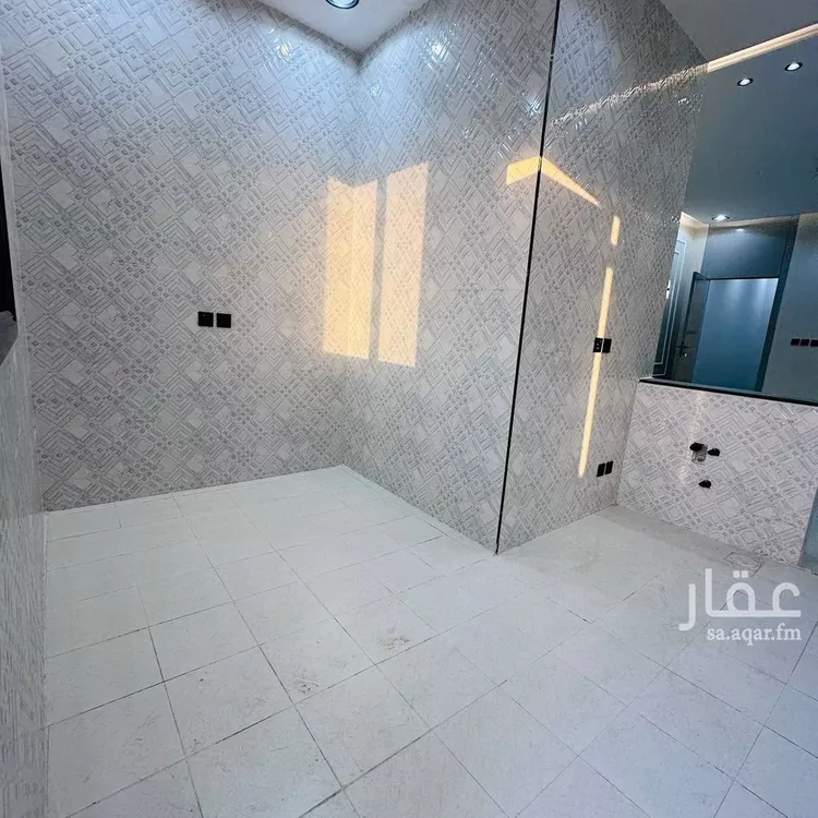 Floor for Sale in Riyadh Tuwaiq 23