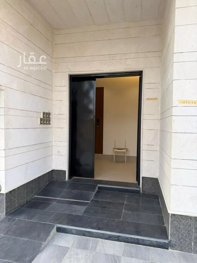 عمارة للبيع في شارع أبي عروة, حي المهدية, مدينة الرياض, منطقة الرياض صورة 5