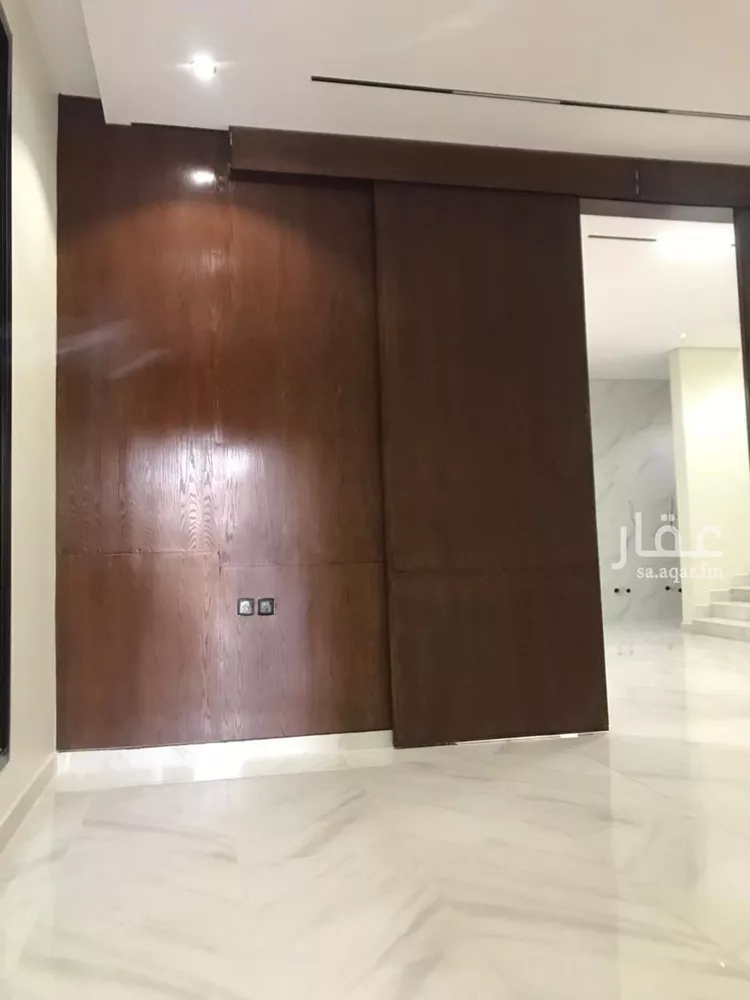 فيلا للبيع في شارع أبي الفتوح الهمذاني, حي الخليج, مدينة الرياض, منطقة الرياض 12