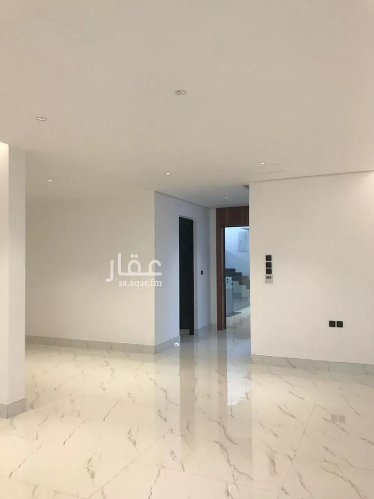 فيلا للبيع في شارع الحسن بن الهيثم, حي النرجس, مدينة الرياض, منطقة الرياض صورة 5