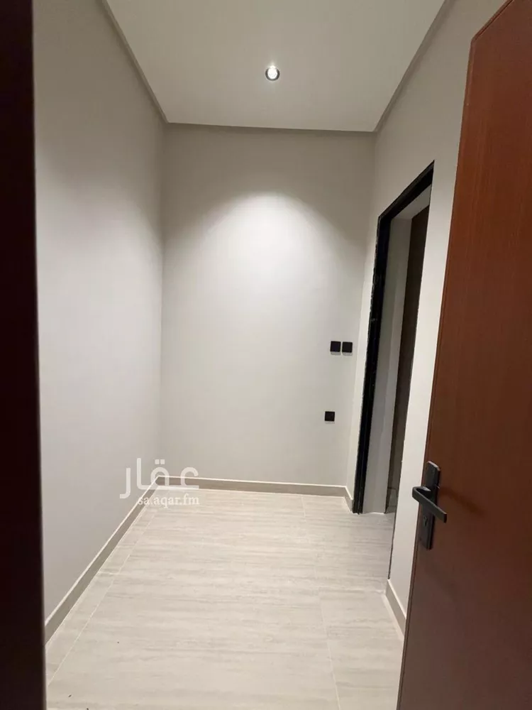 فيلا للبيع في شارع أبي غالب الماوردي, حي المهدية, مدينة الرياض, منطقة الرياض صورة 5