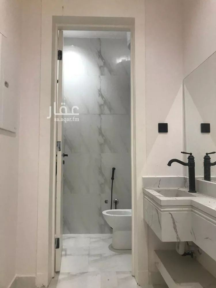 شقة للبيع في شارع محمد ابن مهيزع, حي الزهرة, مدينة الرياض, منطقة الرياض 6