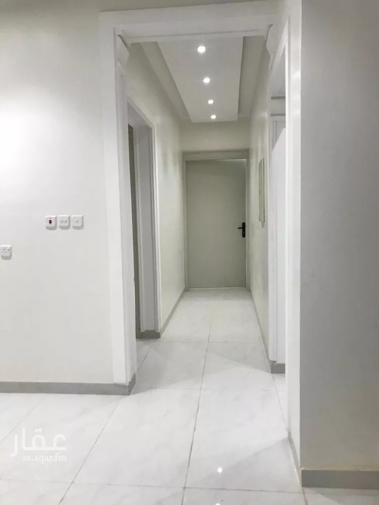 فيلا للبيع في شارع طلال بن جبر, حي النهضة, مدينة الرياض, منطقة الرياض 18