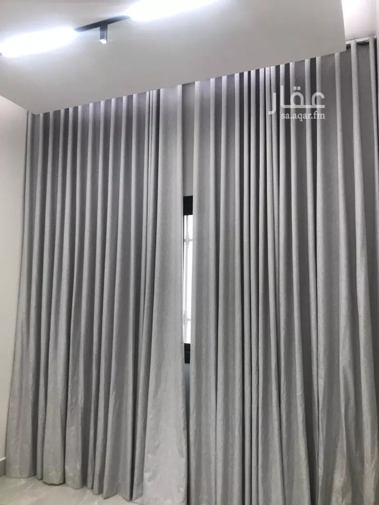 Villa for Sale in Riyadh Al Yarmouk 11