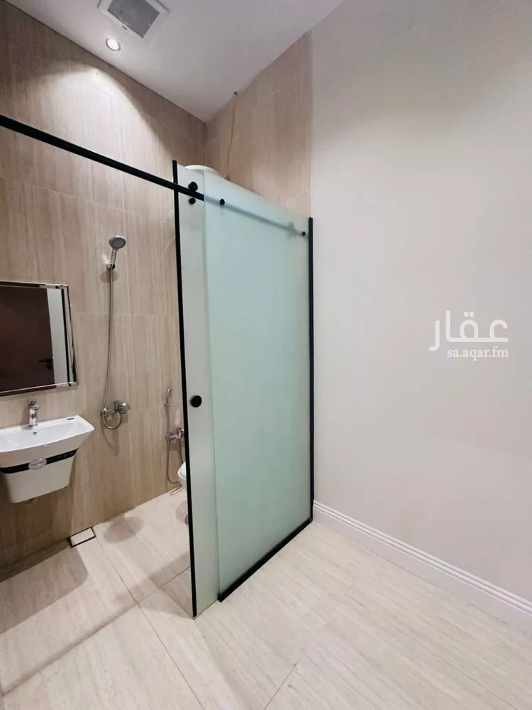 فيلا للبيع في شارع عبدالله حدادي, حي العارض, مدينة الرياض, منطقة الرياض صورة 2