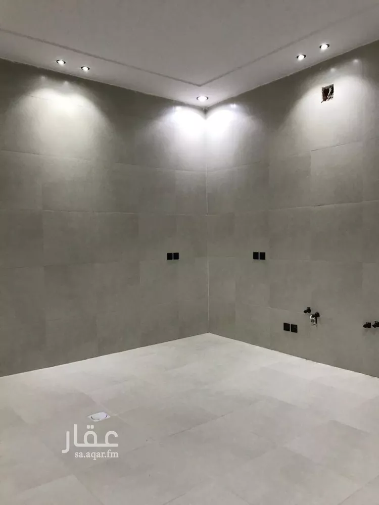 دور للبيع في حي عكاظ, مدينة الرياض, منطقة الرياض 19
