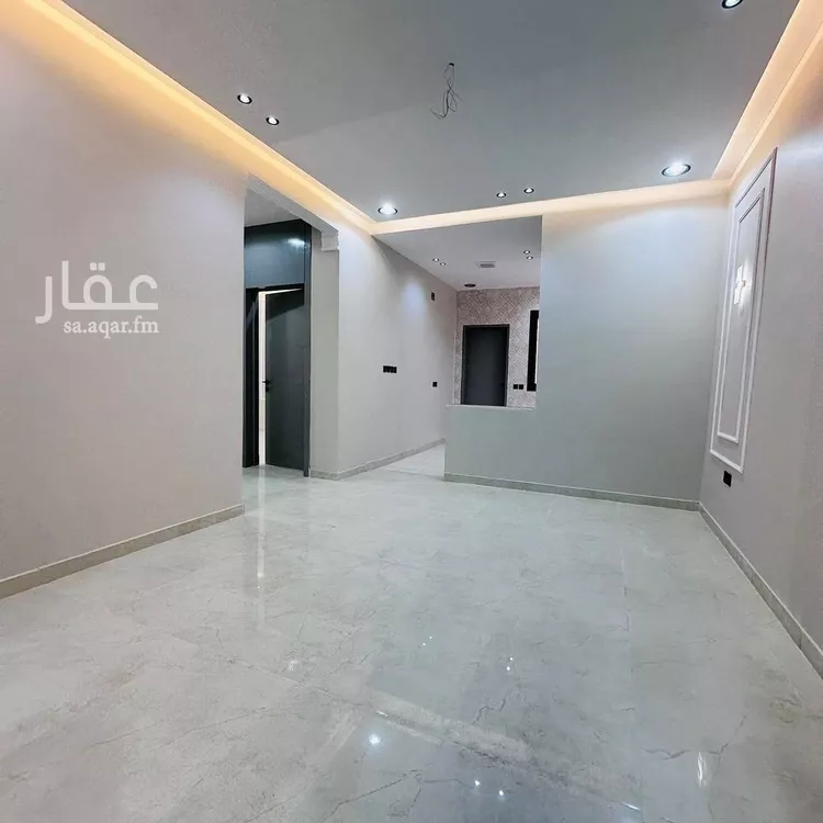Floor for Sale in Riyadh Tuwaiq 19