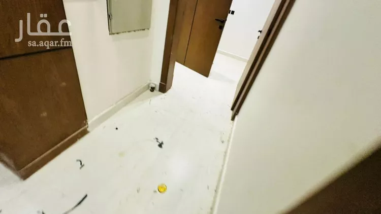 فيلا للبيع في شارع صالح بن الصباغ, حي المهدية, مدينة الرياض, منطقة الرياض 18