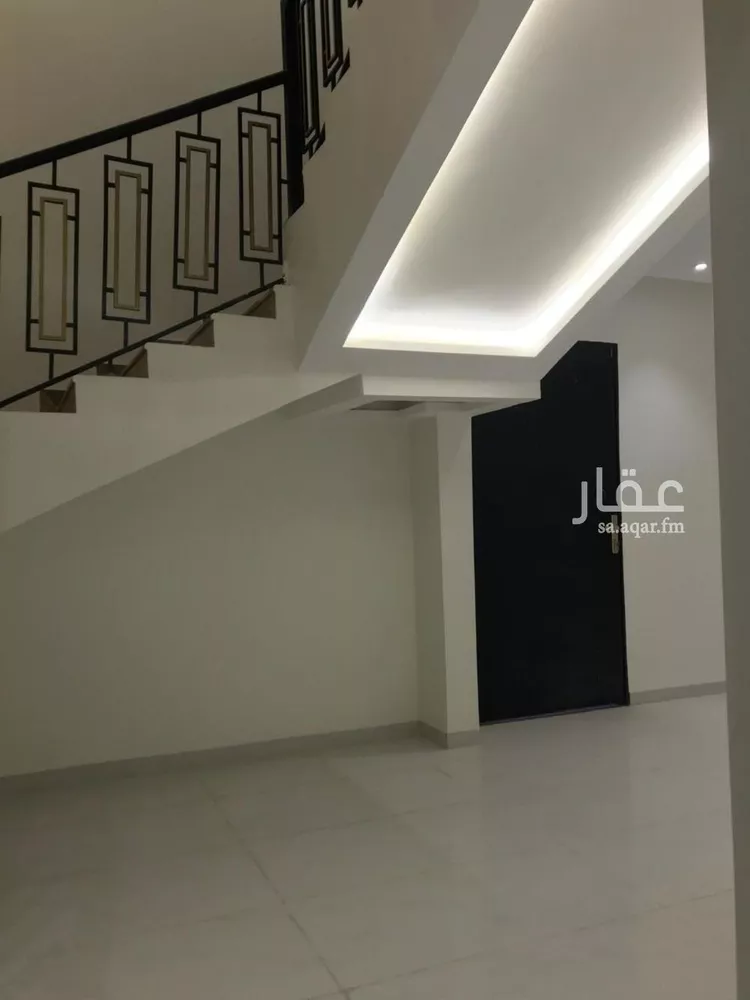 فيلا للبيع في شارع طلال بن جبر, حي النهضة, مدينة الرياض, منطقة الرياض صورة 5