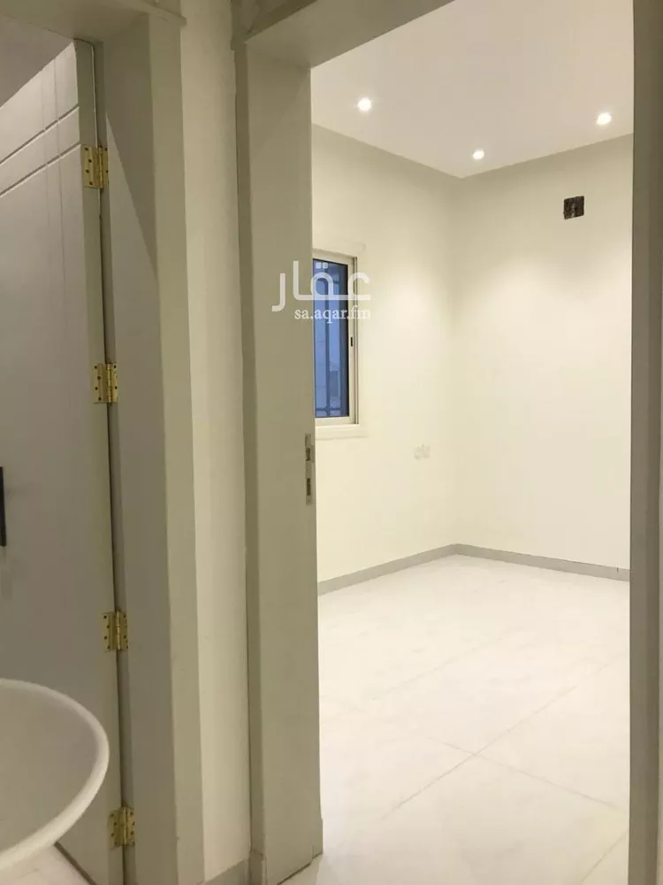 فيلا للبيع في شارع طلال بن جبر, حي النهضة, مدينة الرياض, منطقة الرياض 7