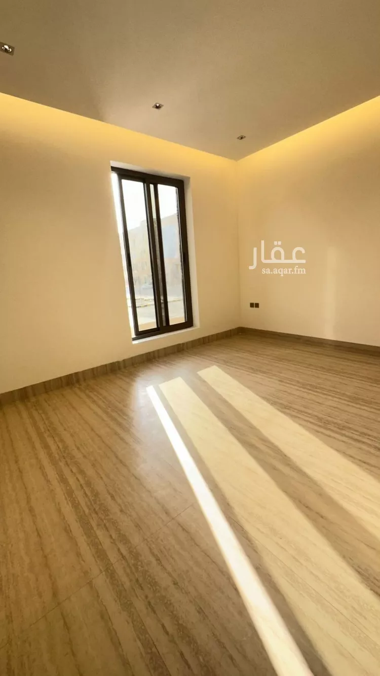 دور للبيع في شارع عبدالله بن علي, حي الملقا, مدينة الرياض, منطقة الرياض 9