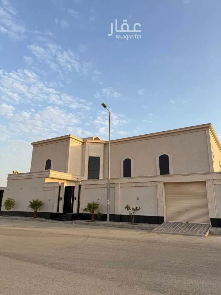 فيلا للبيع في شارع ابن بسام, حي الأمل, مدينة البكيريه, منطقة القصيم صورة 2