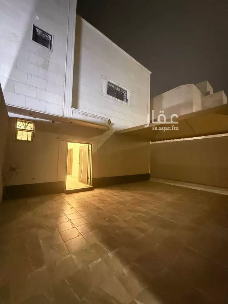 فيلا للبيع في شارع مسعود العتكي, حي الأخضر, مدينة بريدة, منطقة القصيم صورة 5