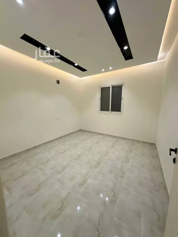 فيلا للبيع في شارع ضرية, حي طيبة, مدينة الرياض, منطقة الرياض 7