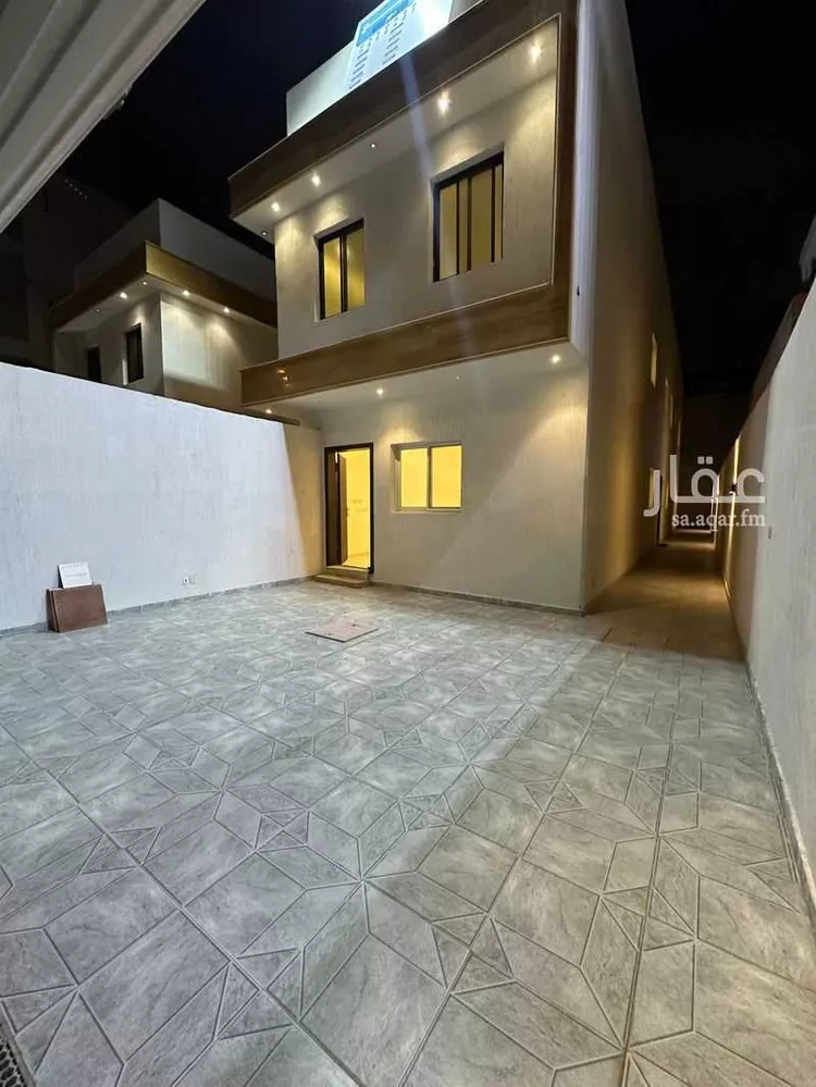 دور للبيع في شارع الميناء, حي الدار البيضاء, مدينة الرياض, منطقة الرياض صورة 3