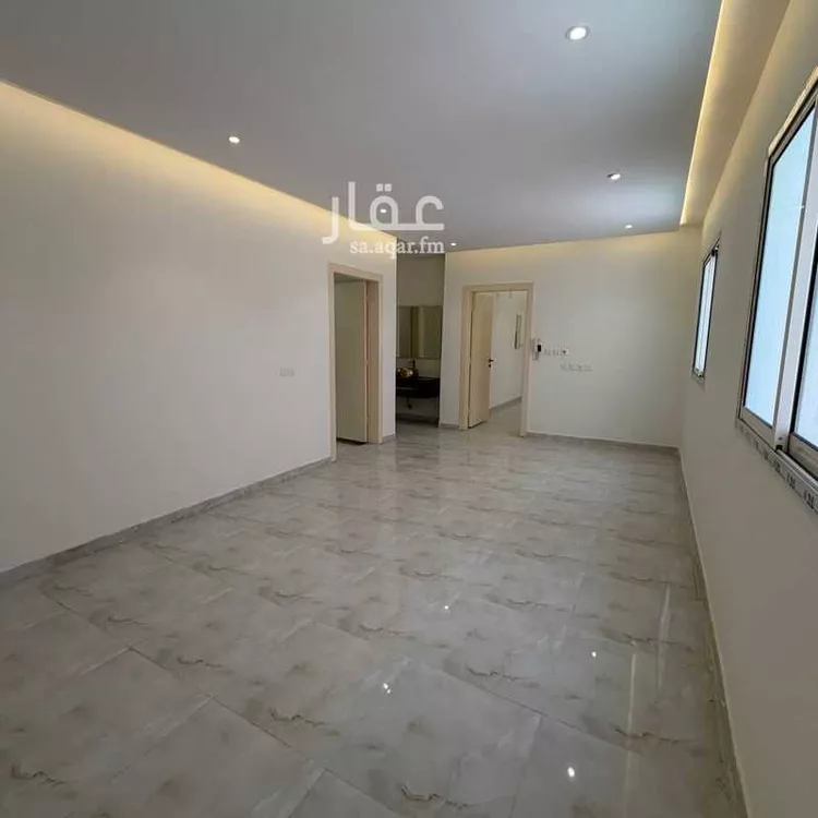 دور للبيع في شارع الميناء, حي الدار البيضاء, مدينة الرياض, منطقة الرياض صورة 4