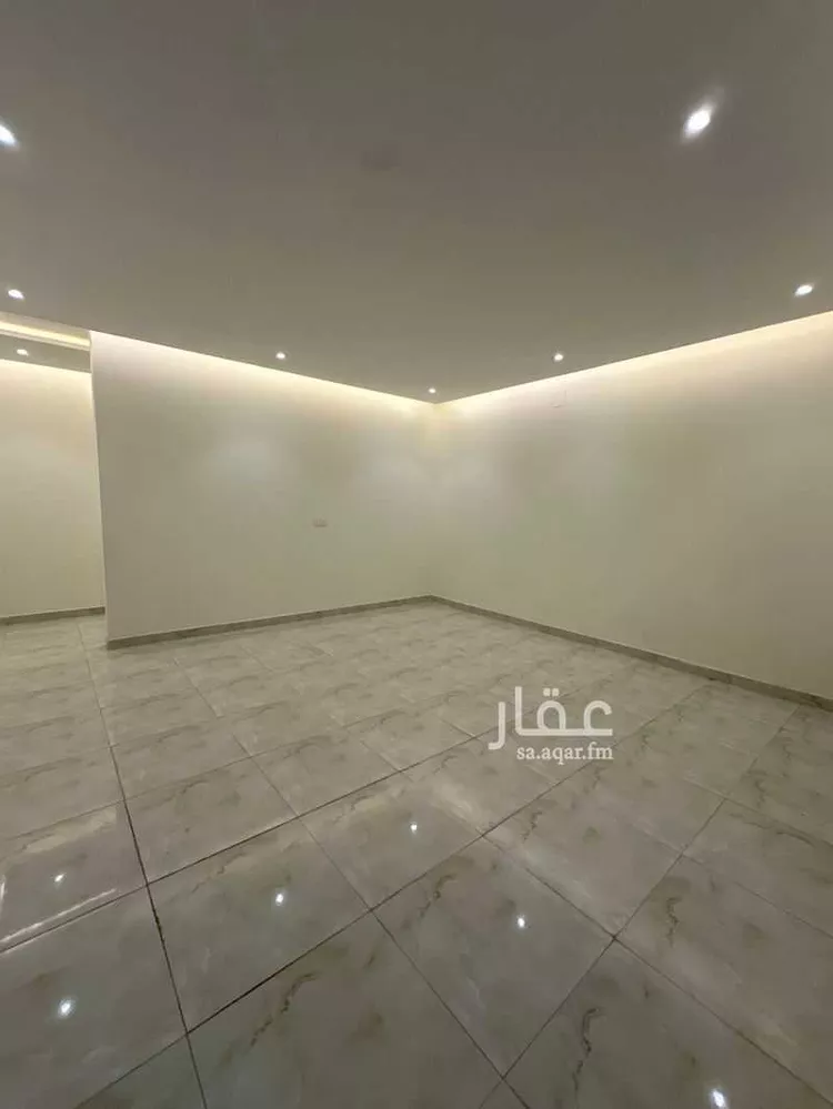 دور للبيع في شارع الميناء, حي الدار البيضاء, مدينة الرياض, منطقة الرياض صورة 4