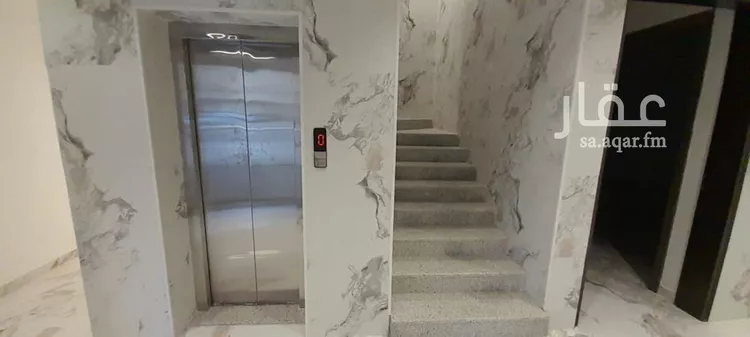 عمارة للبيع في شارع إبراهيم بن أحمد القاضي, حي الدار البيضاء, مدينة الرياض, منطقة الرياض صورة 5