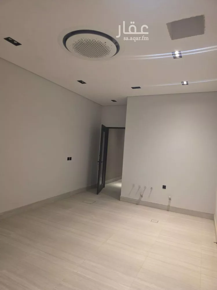 فيلا للبيع في شارع الزلال, حي الرائد, مدينة الرياض, منطقة الرياض صورة 3