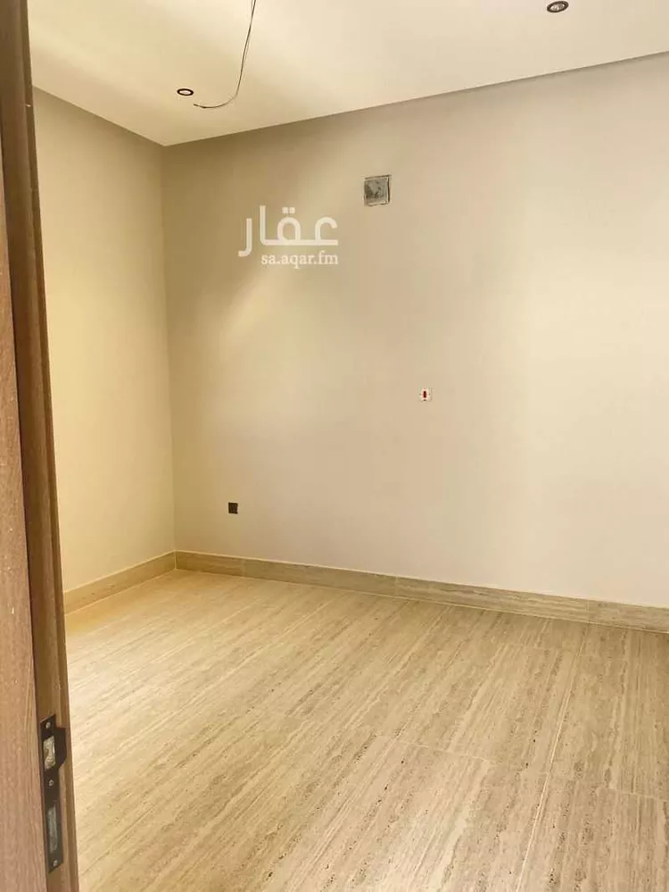 فيلا للبيع في شارع خليل بن عامر, حي المنار, مدينة الدمام, المنطقة الشرقية 16