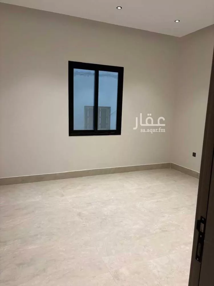 فيلا للبيع في شارع عبد الرحمن بن ابي الفضل, حي الندى, مدينة الدمام, المنطقة الشرقية 8