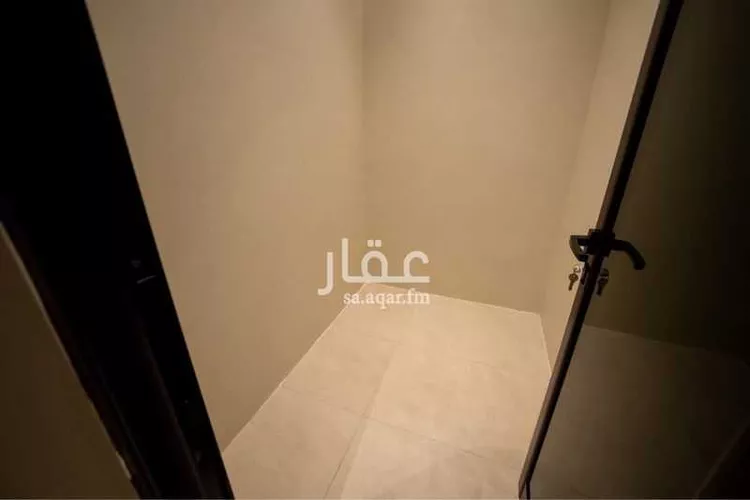 شقة للبيع في شارع عبدالرحمن ابن ابي عقيل, حي طيبة, مدينة الدمام, المنطقة الشرقية 9