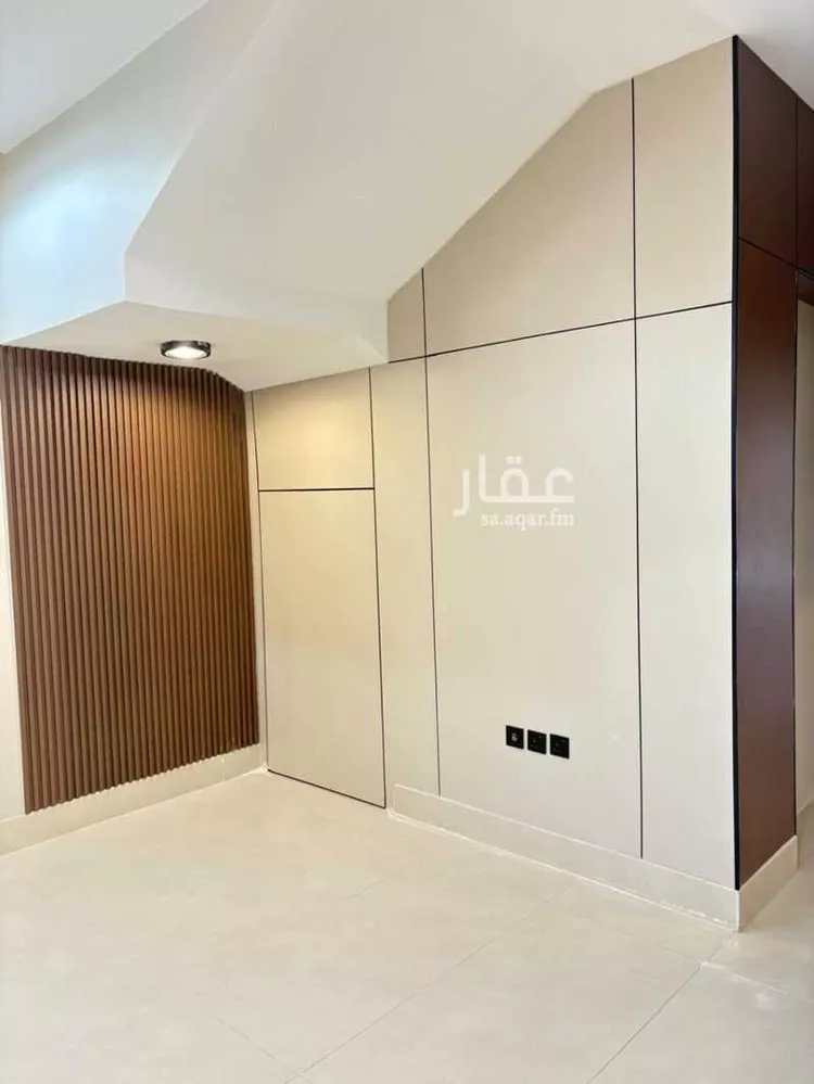 فيلا للبيع في شارع الرساله, حي الشعلة, مدينة الدمام, المنطقة الشرقية 9