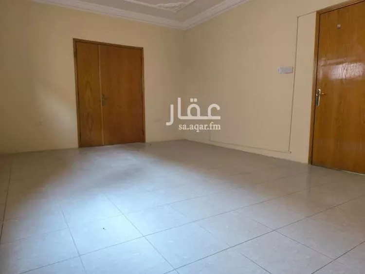شقة للإيجار في شارع عبد الله بن العباس ، حي الدوحة الجنوبية ، الظهران ، الدمام صورة 4