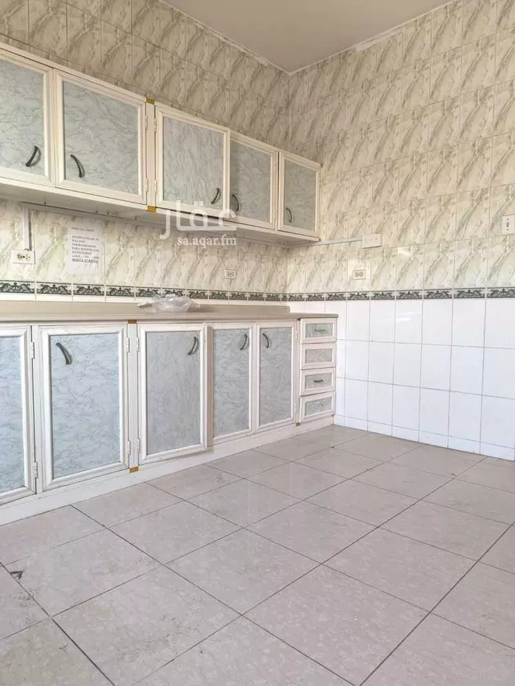 شقة للإيجار في 3668 7052 ، شارع عبدالله بن العباس ، حي الدوحة الجنوبية ، الظهران ، الدمام صورة 3