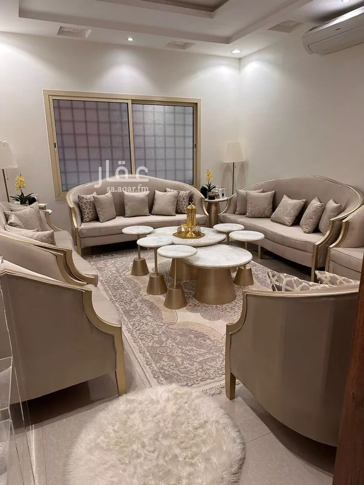 فيلا للبيع في شارع عمر الهواري, حي القيروان, مدينة الرياض, منطقة الرياض صورة 4