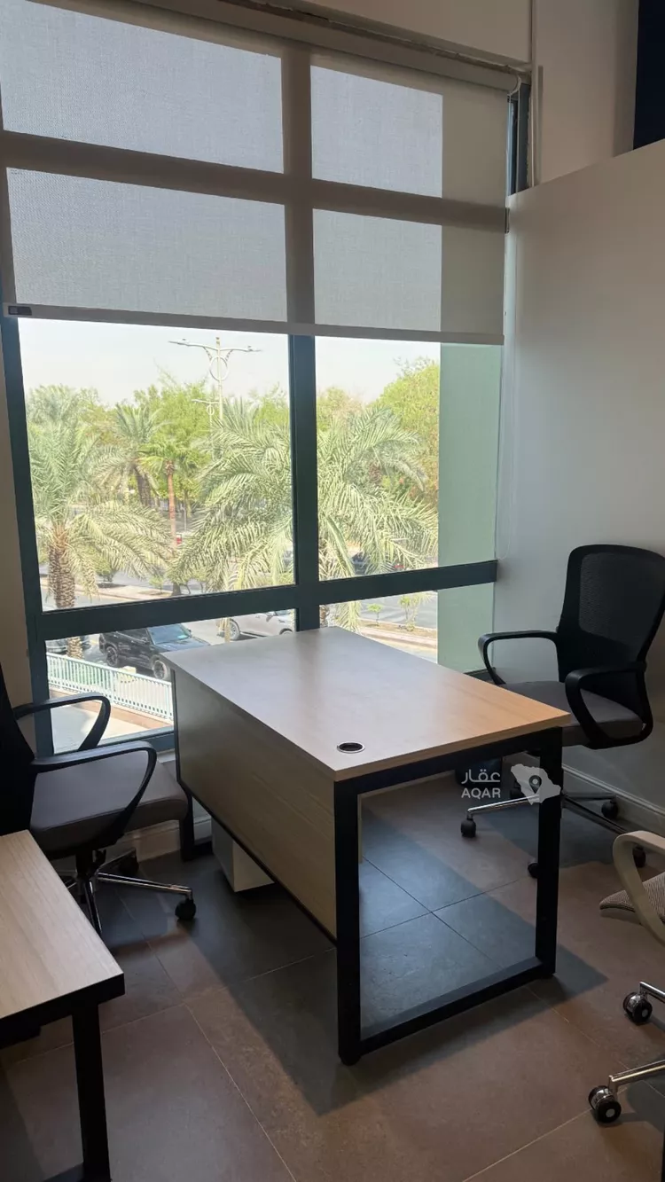 مكتب تجاري للإيجار في شارع صيدا, حي الدريهمية, مدينة الرياض, منطقة الرياض 6