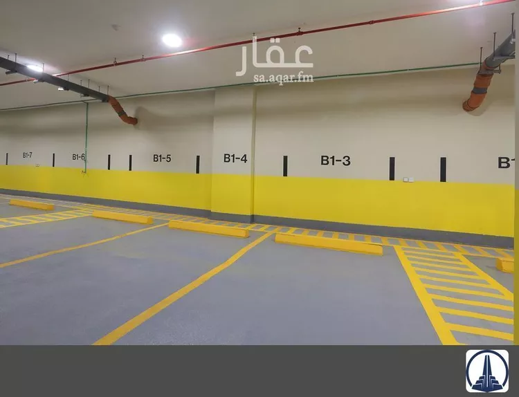 مكتب تجاري للإيجار في شارع منازل المتقين, حي الرويس, مدينة جدة, منطقة مكة المكرمة 11