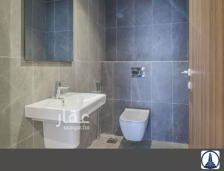 Commercial Office for Rent in Jeddah Al Khalidiyah 17