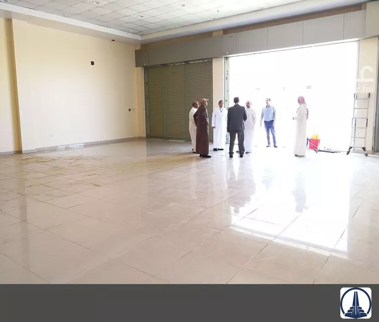 محل للإيجار في شارع يزيد سند عطا المطلق, حي نقرة قفار, مدينة حائل, منطقة حائل 8