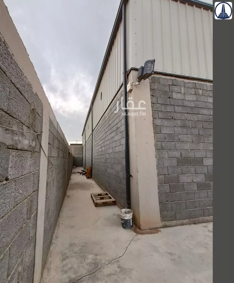 Warehouse for Rent in Bisha Al Matar 9