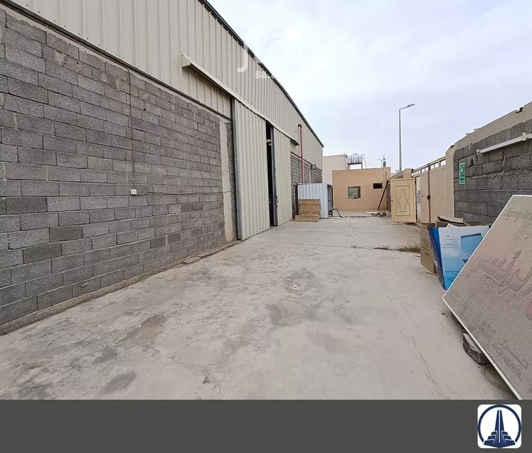 Warehouse for Rent in Bisha Al Matar 10
