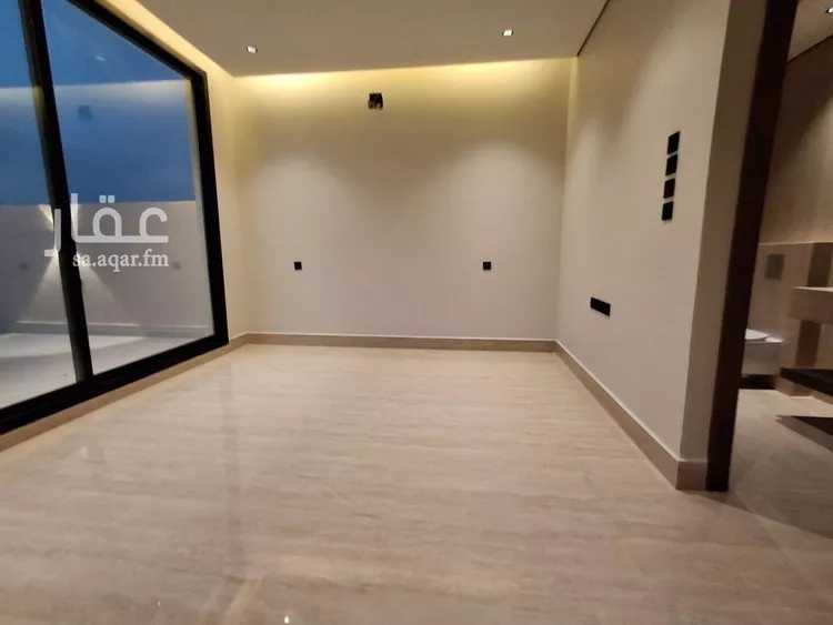 فيلا للبيع في شارع محمد بن مقرن, حي العريجاء الأوسط, مدينة الرياض, منطقة الرياض 22