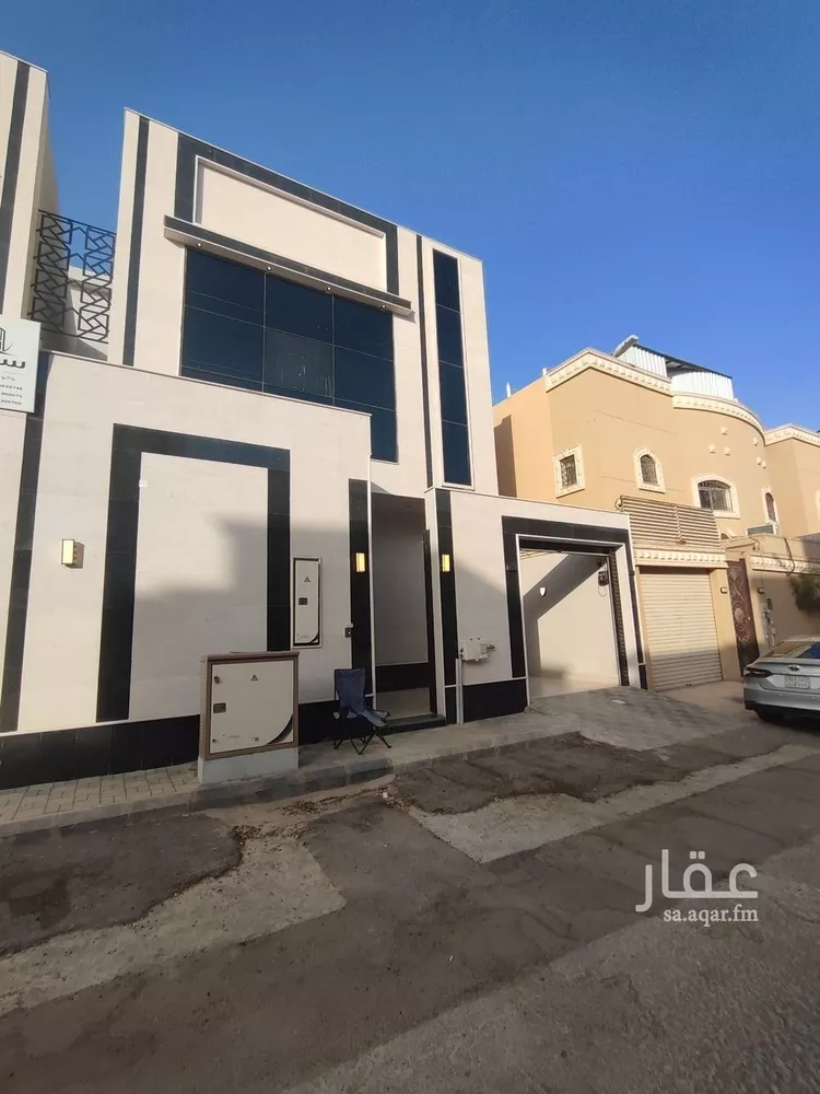 فيلا للبيع في شارع محمد بن مقرن, حي العريجاء الأوسط, مدينة الرياض, منطقة الرياض صورة 2
