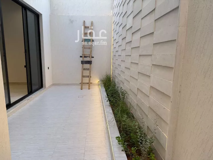 فيلا للبيع في شارع عبدالله الوعيل, حي السويدي الغربي, مدينة الرياض, منطقة الرياض 15