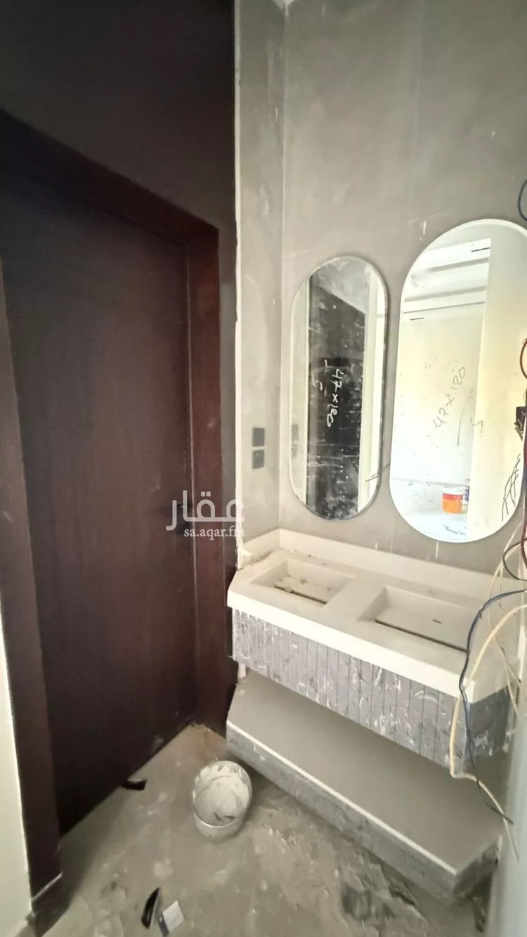 فيلا للبيع في شارع ابن خزرج, حي العريجاء الغربي, مدينة الرياض, منطقة الرياض صورة 4